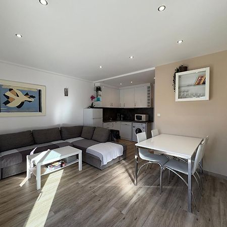 דירות אמפוריבראבה Casa Pani מראה חיצוני תמונה