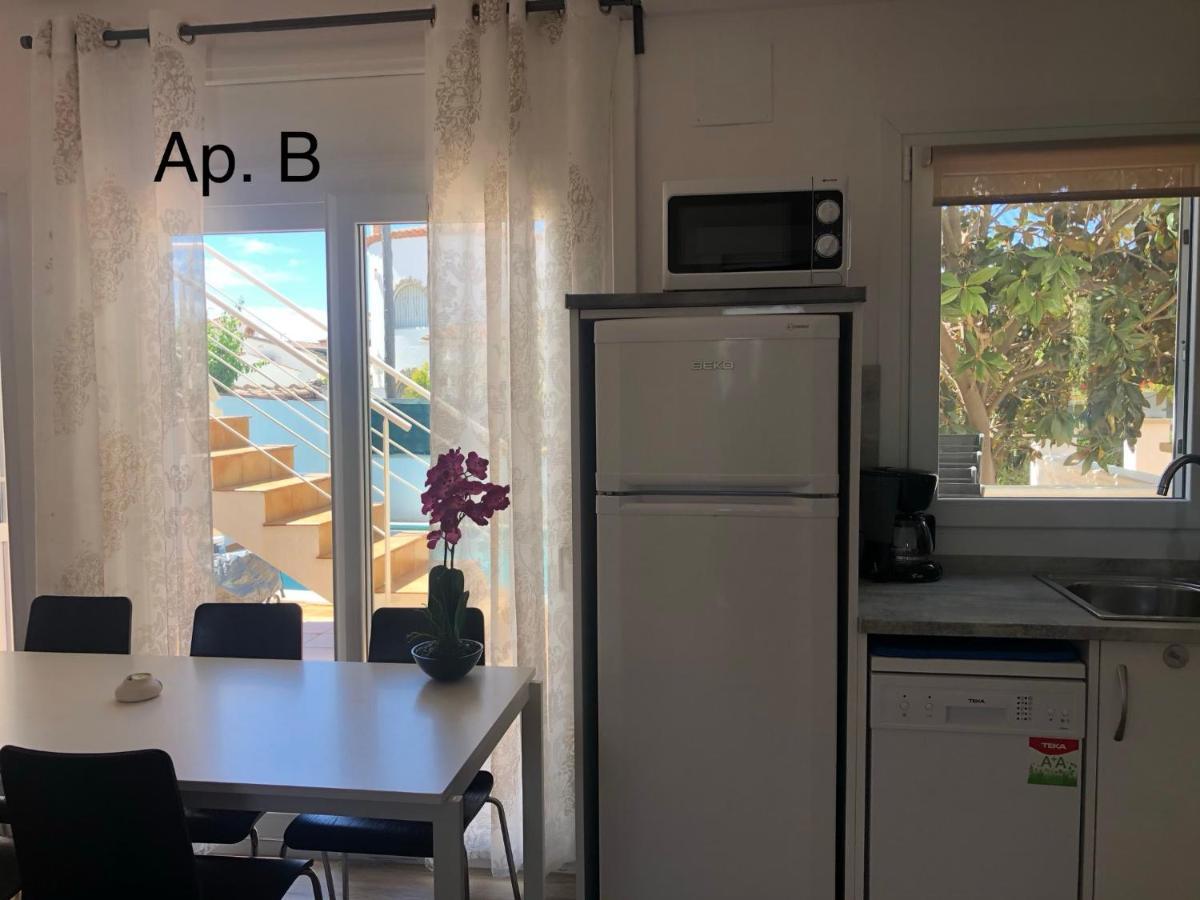 דירות אמפוריבראבה Casa Pani מראה חיצוני תמונה